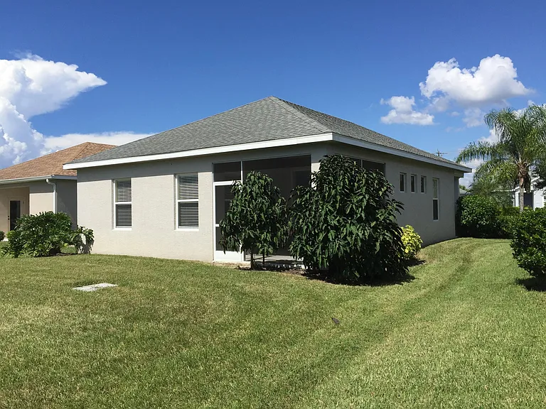 1614 White Breeze Cv — Photo 22