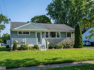 532 River Dr, Riverside, NJ 08075