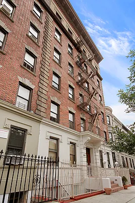 Sold by Corcoran | media 15