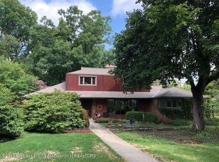 716 Wildwood Dr, East Lansing, MI 48823