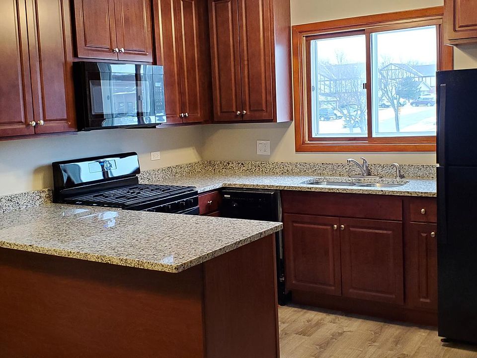 1st image of 704 Morningside Ct