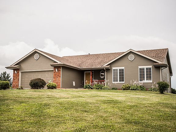 3rd image of 25781 Grace Cir