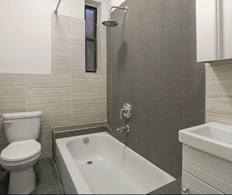 1st image of 204 W 94th St APT 6D