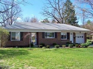 312 Marchester Dr, Kettering, OH 45429