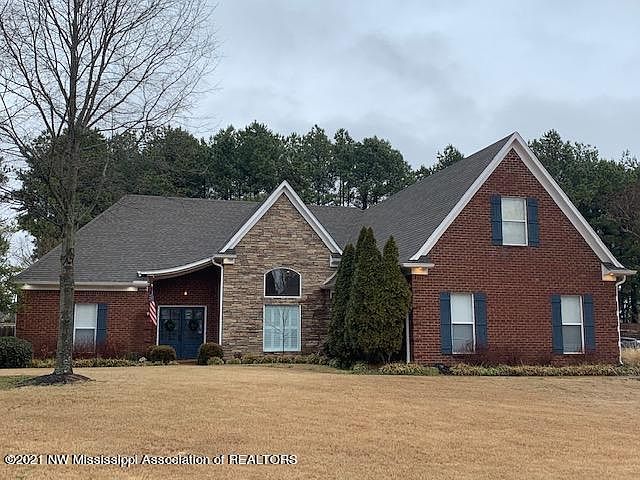 1st image of 3584 New Pointe Dr S
