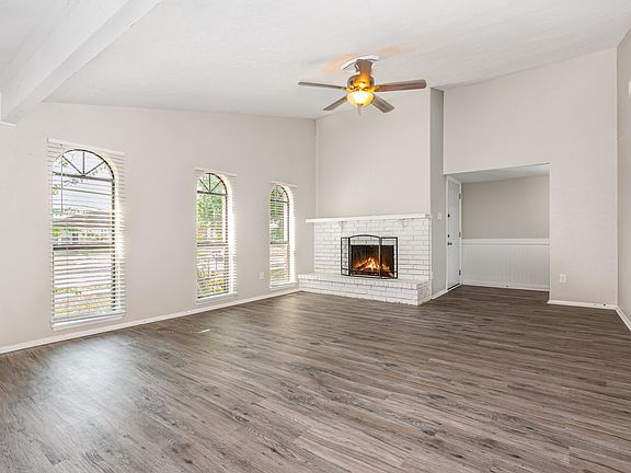 2nd image of 745 Cambridge Dr