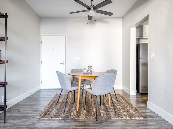2nd image of 627 N Rossmore Ave APT 305