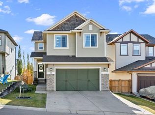 89 W Heritage Hl, Cochrane, AB T4C0L3