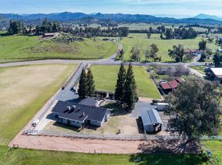 8863 N Madsen Ave, Clovis, CA 93619