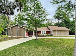 929 Woodgate Dr, Palm Harbor, FL 34685