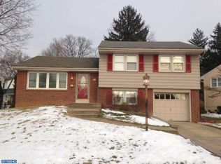 10 Winding Way, Hamilton, NJ 08620