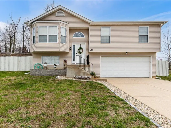 108 Red Tailed Hawk Ct, Hillsboro, MO 63050