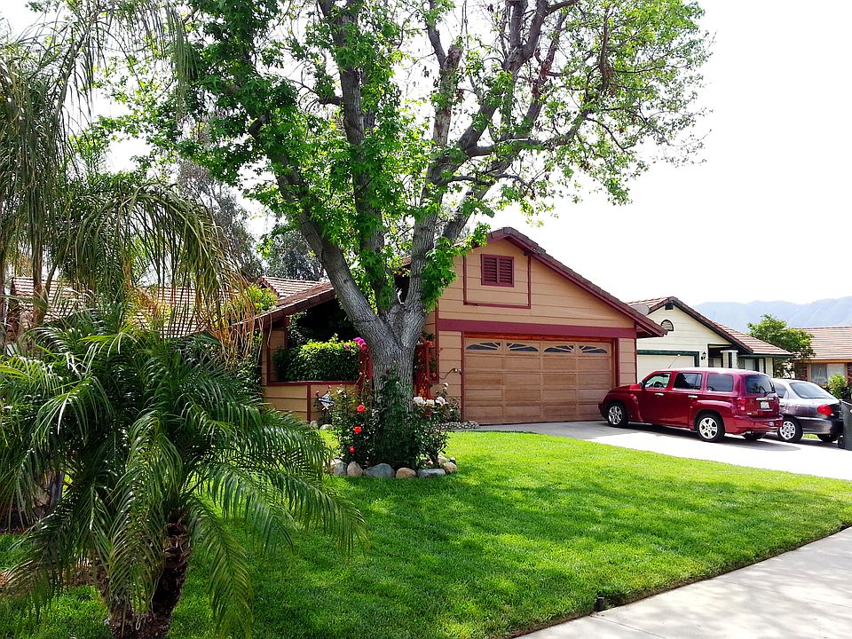 1st image of 1010 Lake Meadow Ct