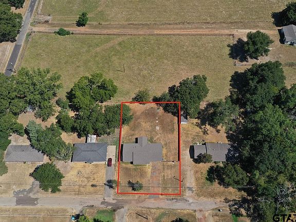 4th image of 10592 Linda Ln