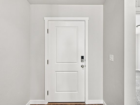 2nd image of 75 N Tideberry Ave