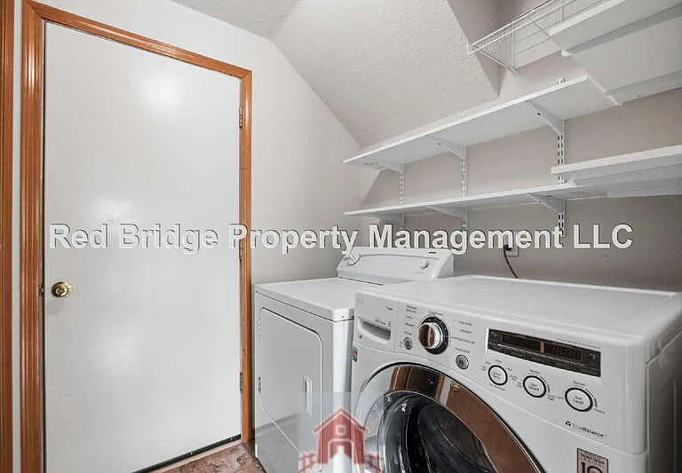 13571 SW Uplands Dr — Photo 30