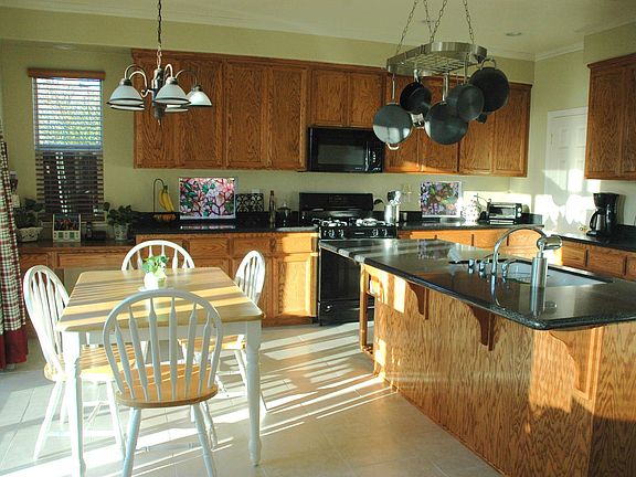 3rd image of 6473 Cormorant Cir