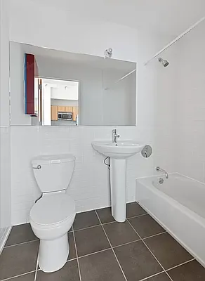Rented by Compass | media 7