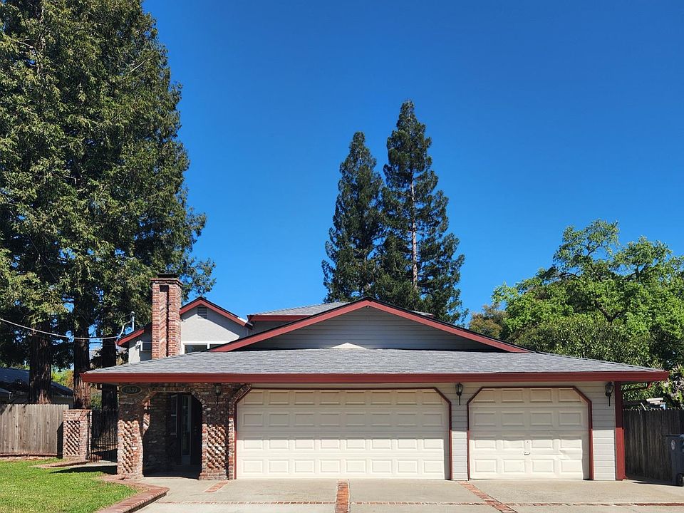 1st image of 7589 Park Dr