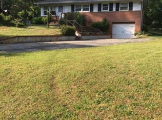 180 Lillian Dr, Athens, GA 30606