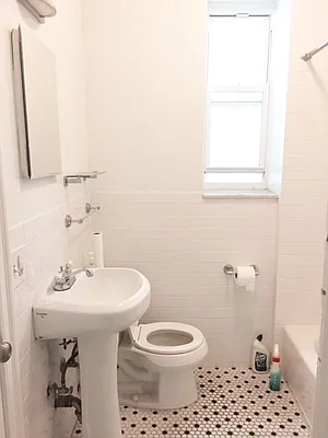 Sold by Remax Real Estate Professionals | media 22