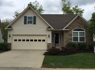 795 Willow Creek Dr, Akron, OH 44333