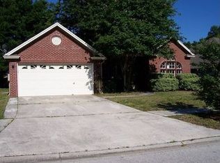 3430 Shauna Oaks Dr, Jacksonville, FL 32277