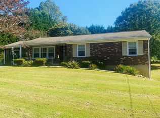 101 Woodhaven Dr, Danville, VA 24540