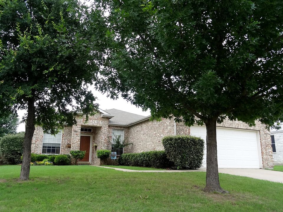 1st image of 1505 White Dove Ln