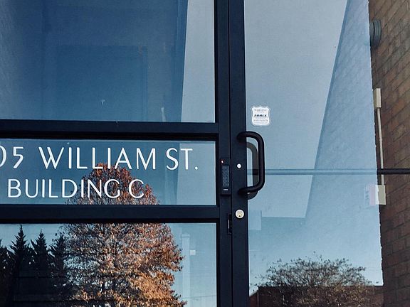 4th image of 1805 William St Unit 114D