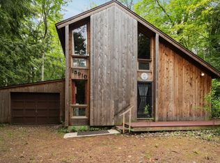 15910 E Cherry Park Dr, Northport, MI
