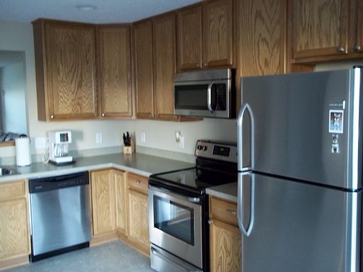 2nd image of 5130 Fairpoint Dr N