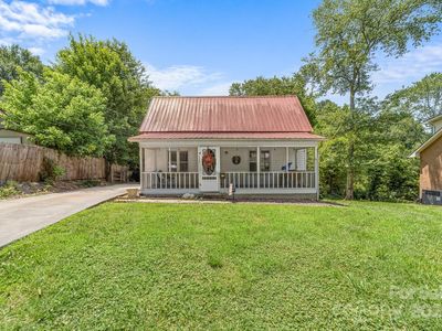 727 W Main Street Ext, Lincolnton, NC, 28092
