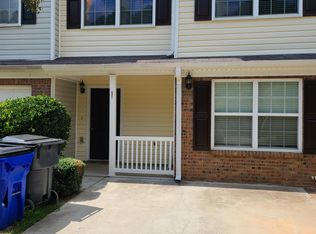 520 Parkway Rd, Union City, GA 30291