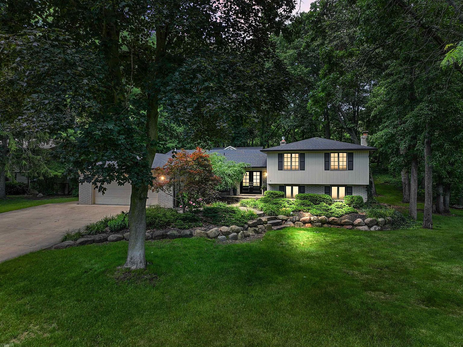 6337 Old Coach Trl, Washington, MI 48094 Zillow