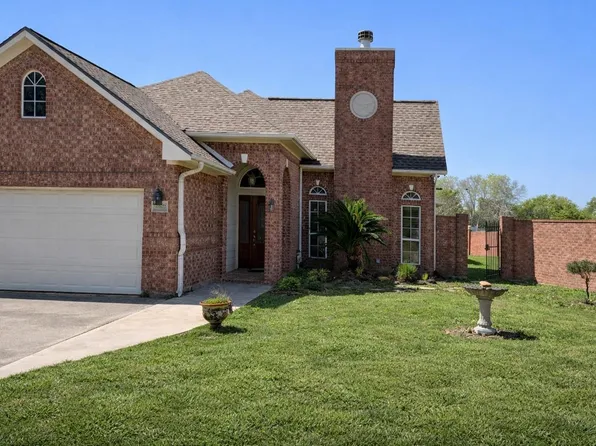 4802 Julia Ct, Pasadena, TX 77505