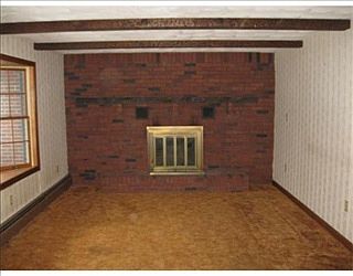 3rd image of 9 Vineyard St