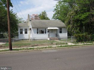 661 Hamilton Ave, Roebling, NJ 08554