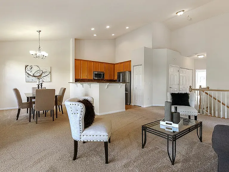 1014 Bradford Dr — Photo 10