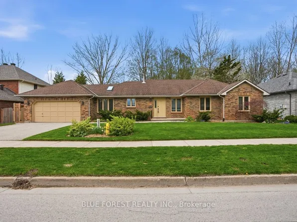 1311 Aldersbrook Rd, London, ON N6G 3J1