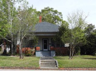 215 W McLellan St, Brewton, AL 36426