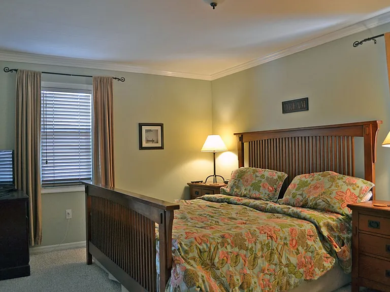 5157 Sandy Beach Ave — Photo 14