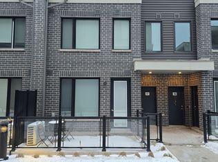 3476 Widdicombe Way #18, Mississauga, ON L5L 0B8