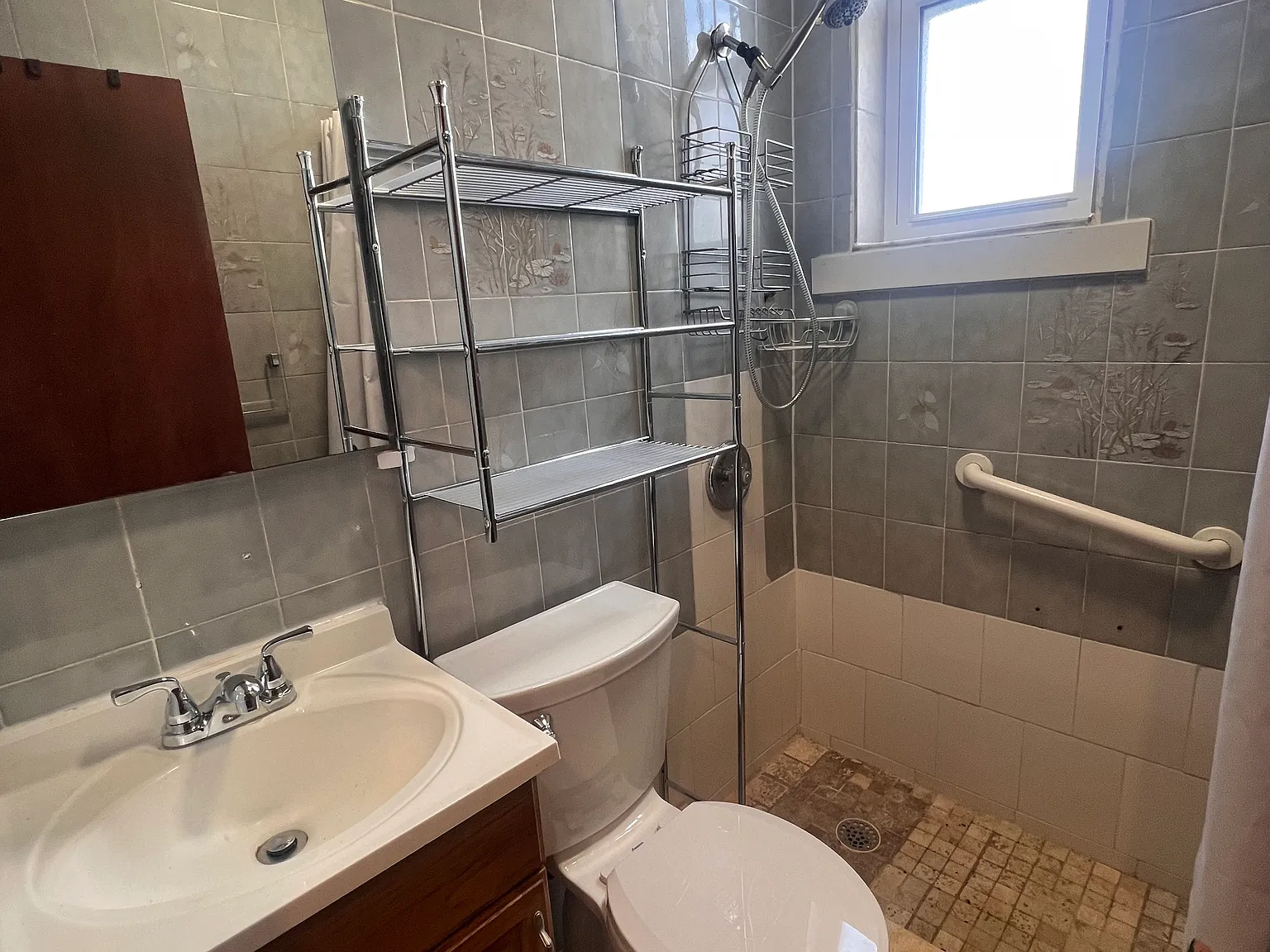 2 bed, 800 sqft, $2,500 — Photo 4