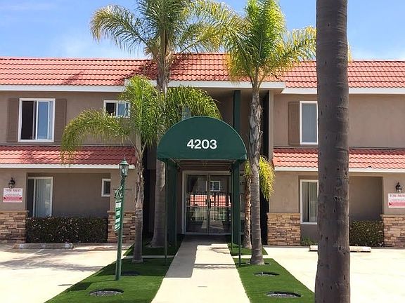 4th image of 4203 Louisiana St APT 10