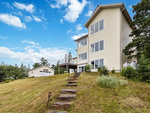 4th image of 82 Bells Cove Ext
