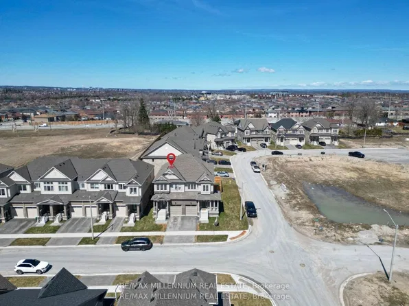 111 Sagewood Ave, Barrie, ON L9J 0K5
