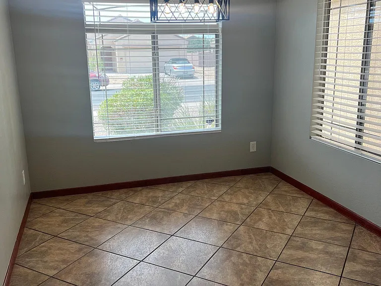 15946 W Williams St — Photo 10