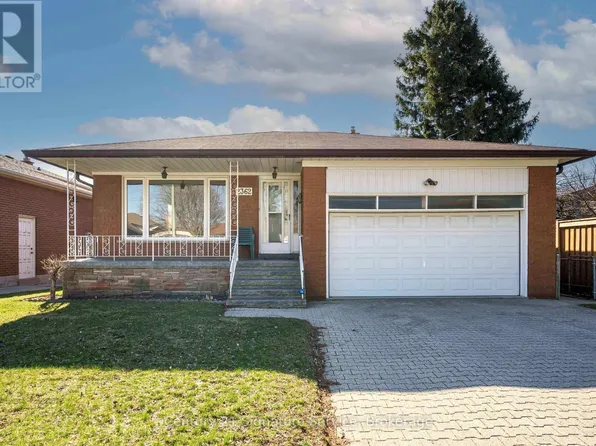 2362 Denise Rd, Mississauga, ON L4X 1J4