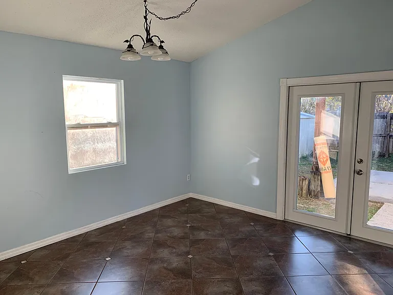 10401 White Cedar St — Photo 12